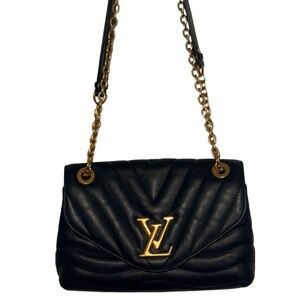 Louis Vuitton New Wave Chain Bag